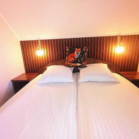 Olimpia Villa Tibod Esterno foto